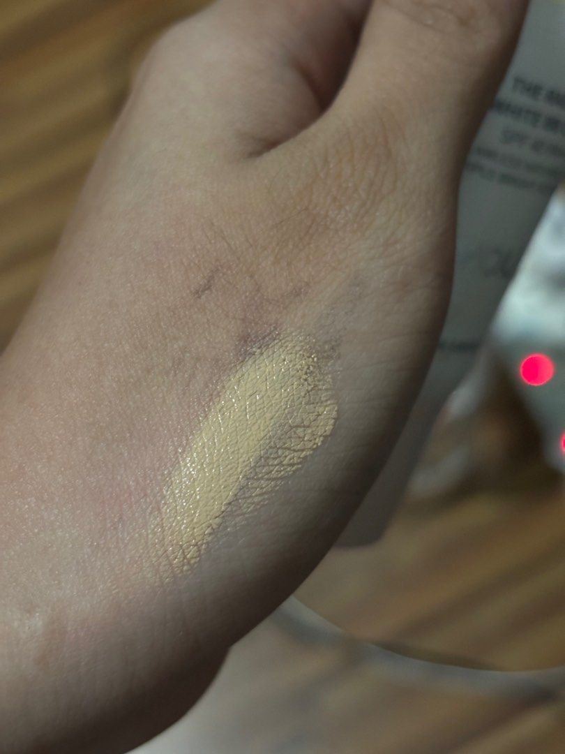 YOU - Radiance BB Cream with SPF 40 PA+++ (Category: Makeup) located in Bacoor. Submitted by natrix (Listing ID 1378687021, Image 3). Description: used Twice.