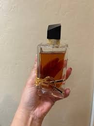 (Category: ) located in . Submitted by perfumemerchant (Listing ID 1378629337, Image 1). Description: .