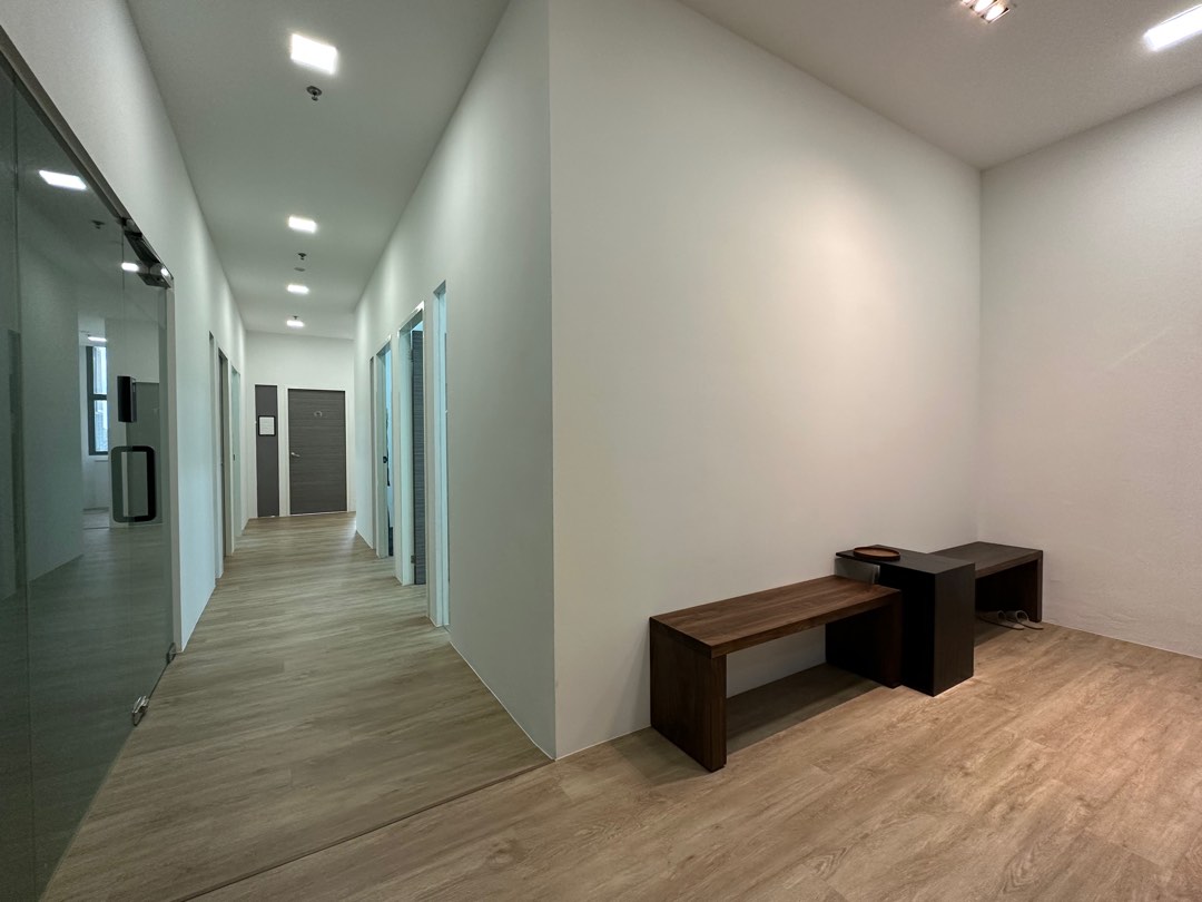 (Category: ) located in . Submitted by lixonmui (Listing ID 1378832644, Image 1). Description: .