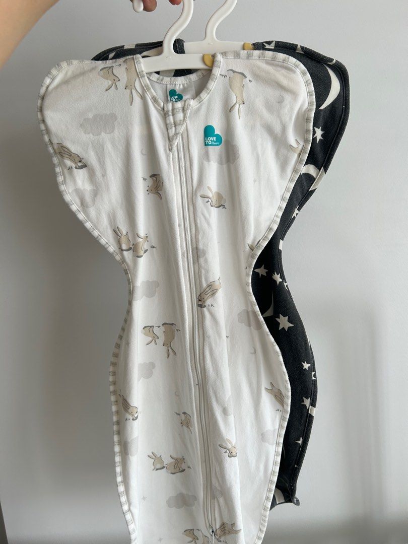 2 x M Size Love to Dream 1.0 TOG Swaddles (Category: Babies & Kids Fashion) located in Singapore. Submitted by oovebi (Listing ID 1378808427, Image 2). Description: Size M TOG 1.0 Original UP: $60+++ / Piece Conditions / Price for Each 1. Moon 🌙 - 7/10 $15 - Well used and loved because it’s such a cute design!!! It’s starting to fur a little at the edges and the colour has faded a little. Many, many more wears to go. 2. Rabbit 🐰 - 8/10 $20 - In