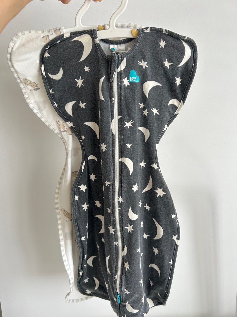 2 x M Size Love to Dream 1.0 TOG Swaddles (Category: Babies & Kids Fashion) located in Singapore. Submitted by oovebi (Listing ID 1378808427, Image 1). Description: Size M TOG 1.0 Original UP: $60+++ / Piece Conditions / Price for Each 1. Moon 🌙 - 7/10 $15 - Well used and loved because it’s such a cute design!!! It’s starting to fur a little at the edges and the colour has faded a little. Many, many more wears to go. 2. Rabbit 🐰 - 8/10 $20 - In