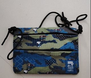 （分類：）位於 。 由 fok2014 提交（商品編號 1378729799，圖片 1）。簡介： 。