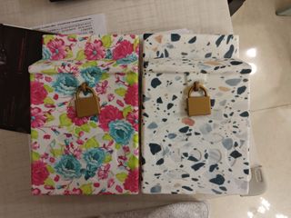 （分類：）位於 。 由 chownicole 提交（商品編號 1378859779，圖片 1）。簡介： 。