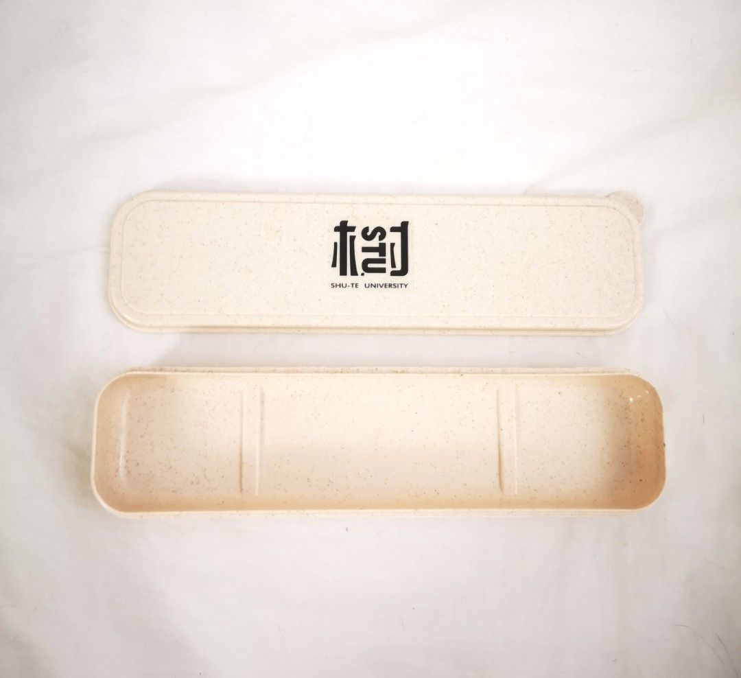 由 monicaso (刊登 ID 1378868692，圖片 1) 提交，位於 高雄市 (Kaohsiung) 的 盒/筷盒/筆盒 (類別：其他廚具和餐具)，說明：。