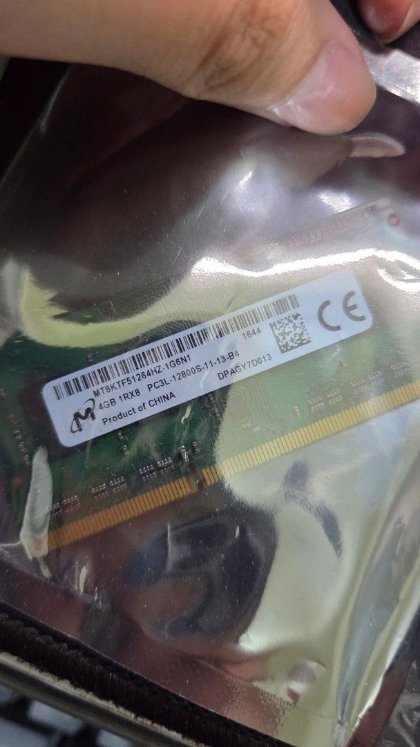 由 lkuyoy025 (刊登 ID 1378827863，圖片 1) 提交，位於 台北市 (Taipei) 的 美光 DDR3L 1600mhz 4G 1Rx8 筆電型記憶體 (類別：桌上電腦或筆記型電腦)，說明：二手拆機品。