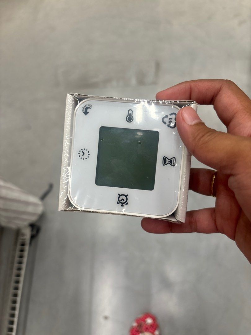 Alarm clock/ timer / temp (Category: Other Gadgets) located in Simpang Ampat. Submitted by eqacomeylar (Listing ID 1378777914, Image 1). Description: Okea sales .