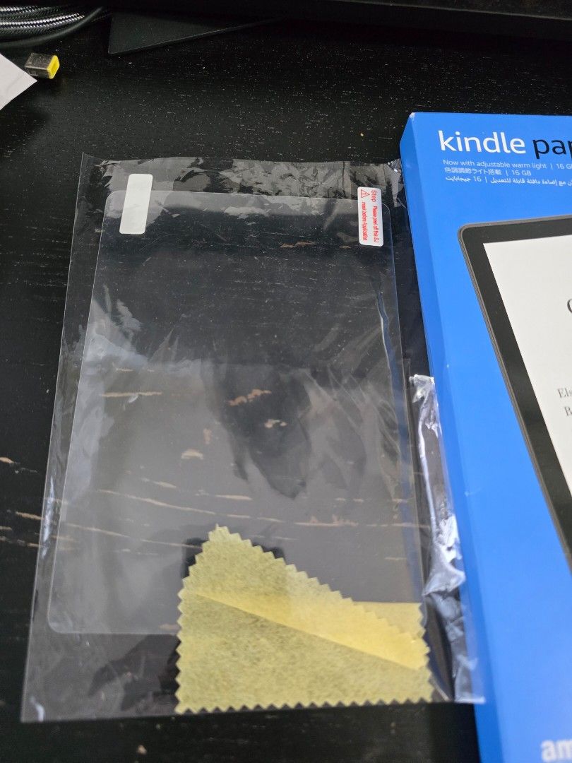 Amazon Kindle Paperwhite 16gb Gen 11 (Category: E-Readers) located in Singapore. Submitted by its.yo.boi (Listing ID 1378831546, Image 2). Description: Brand new Kinddle 11th generation 16gb of storage with free screen protector Feel free to reach out!.