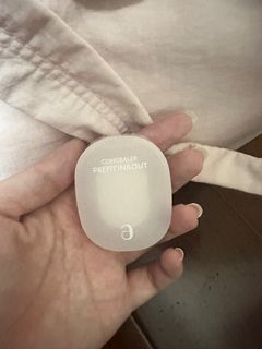 由 tsaiiiisy (刊登 ID 1378894934，圖片 1) 提交，位於 的 (類別：)，說明：。