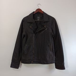 (Category: ) located in . Submitted by thrift.riders (Listing ID 1378781618, Image 1). Description: .