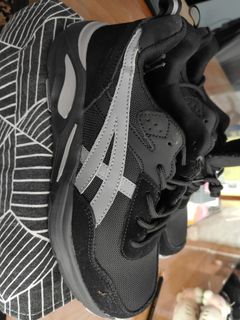 (Category: ) located in . Submitted by youlikethenbuy (Listing ID 1378743882, Image 1). Description: .
