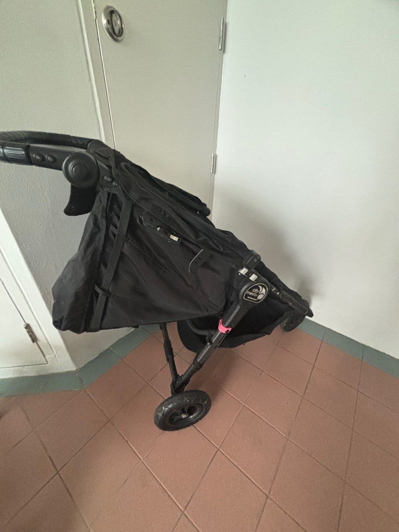 Baby Jogger City Mini GT (Category: Strollers) located in Singapore. Submitted by fruitfullyblessed (Listing ID 1378750618, Image 3). Description: Well-used for about a year when my toddler goes to playground and also when trying to nap but still have lots of life. Very smooth manoeuvring and can be used up to 65lb. Huge basket capacity and easy to fold. The back rest velcro though is kind of torn but can be sewn for tighter grip. The original pl