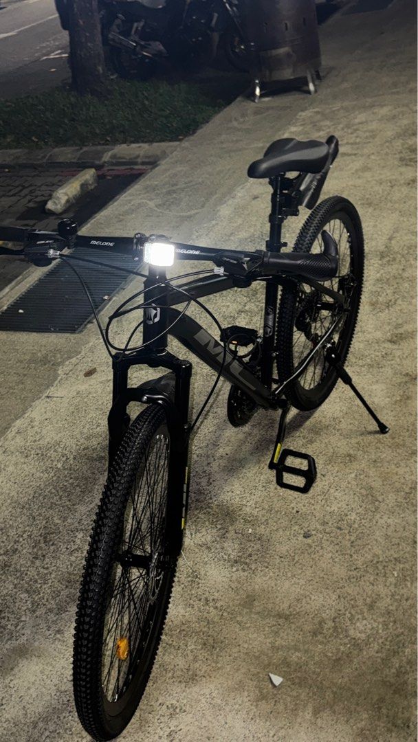 Bicycle (Category: Bicycles) located in Singapore. Submitted by sandeepche19659 (Listing ID 1378876482, Image 2). Description: .