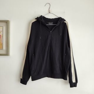 （分類：）位於 。 由 manwahb 提交（商品編號 1378781366，圖片 1）。簡介： 。