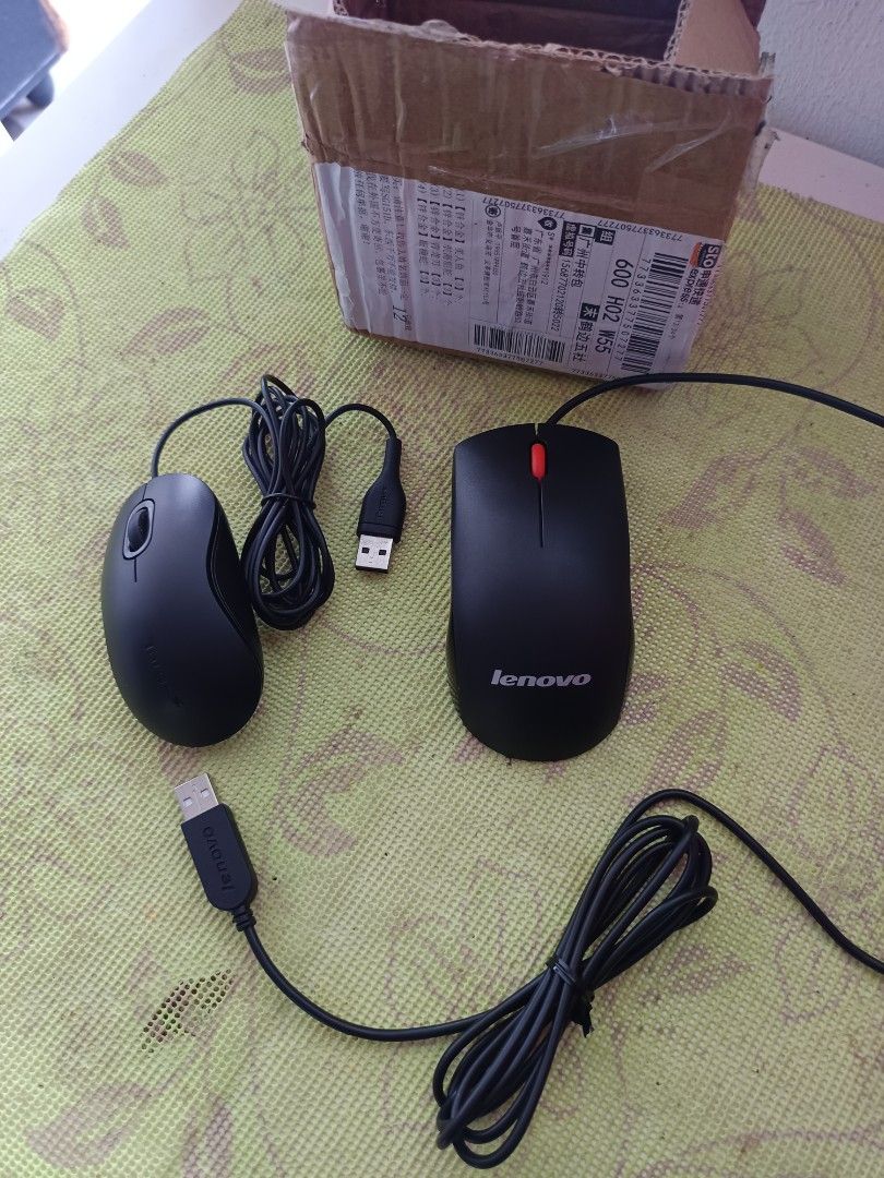 Targus USB Optical Laptop Mouse with 6-Foot USB Cord, Matte Black (Category: Mouse & Mousepads) located in Singapore. Submitted by alexbent (Listing ID 1378778793, Image 3). Description: free delivery in nearby locations to east coast marine terrace mrt station. paid delivery to other location. 100% working without any problem..