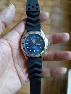 (Category: ) located in . Submitted by red.enigma (Listing ID 1378758428, Image 1). Description: .