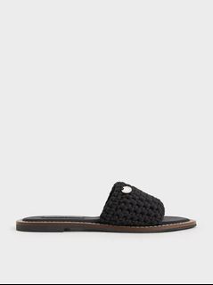 (Category: ) located in . Submitted by wardrobes.online (Listing ID 1378770238, Image 1). Description: .