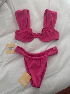 (Category: ) located in . Submitted by emzness16 (Listing ID 1378870197, Image 1). Description: .