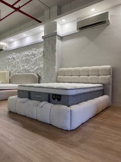 (Category: ) located in . Submitted by seriouslybeddings (Listing ID 1378749767, Image 1). Description: .