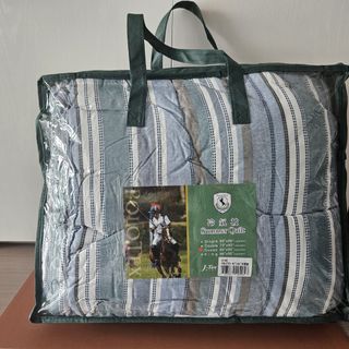 （分類：）位於 。 由 fokpm 提交（商品編號 1378769262，圖片 1）。簡介： 。