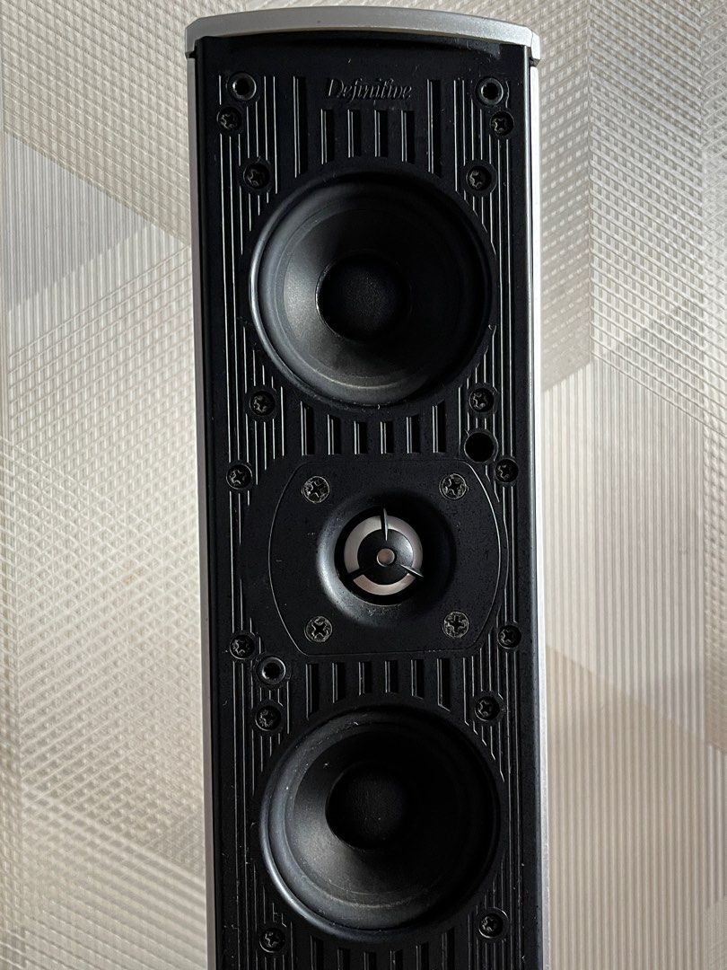 Definitive Technology Mythos Five floor standing speakers63205306360450112