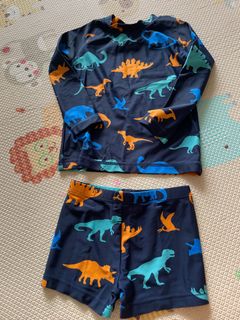 (Category: ) located in . Submitted by declutteringtoday (Listing ID 1378741562, Image 1). Description: .