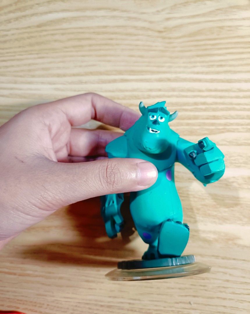 Disney Infinity Figure Monsters Inc. Sulley (Category: Figurines & Statues) located in Naga. Submitted by emma.finds (Listing ID 1378780547, Image 1). Description: * From Japan Surplus * has a marker line stain - ( see last photo) * few scratches * price negotiable.