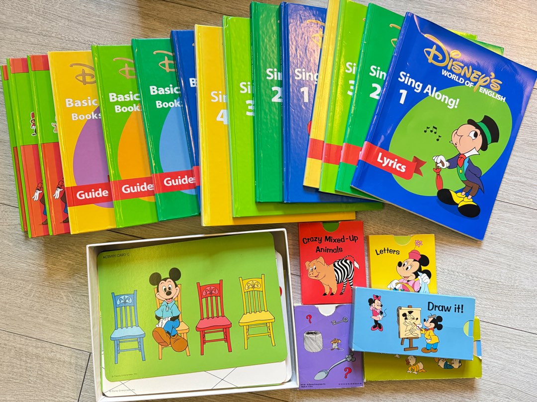 Disney World of English, 興趣及遊戲, 書本& 文具, 兒童書籍