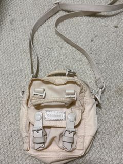 （分類：）位於 。 由 t111110 提交（商品編號 1378879173，圖片 1）。簡介： 。