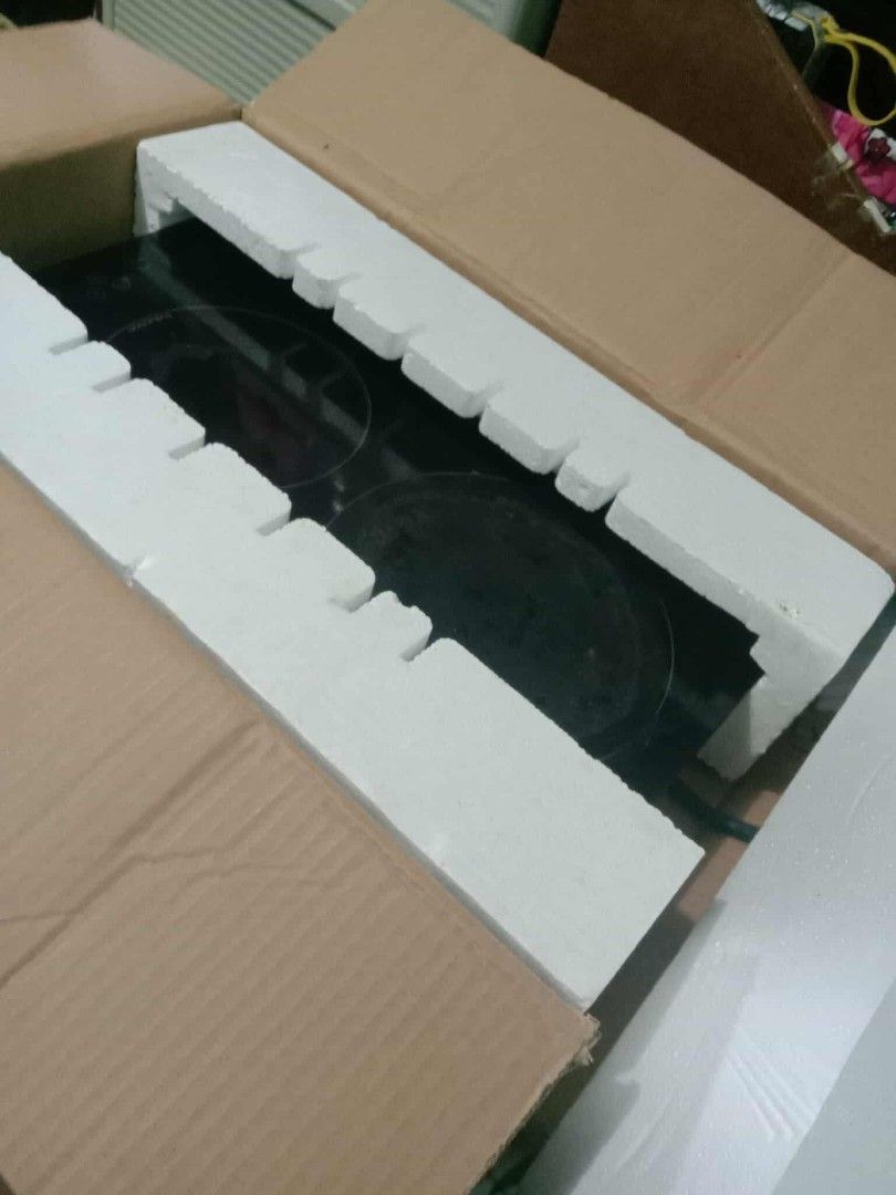 Elba Double burner Induction (Category: Cookware & Accessories) located in Manila. Submitted by chaychayprelovedshop (Listing ID 1378787608, Image 2). Description: used Napo. HND na ginmit. ngpalit na Ng bagong burner. ok pa Ito at working. ty.