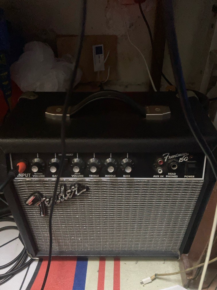 fender frontman 15g guitar amp, Hobbies & Toys, Music & Media, Musical ...