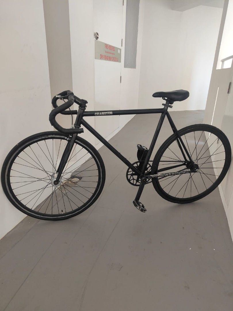Fixed Gear Bicycle - Black (Category: Bicycles) located in Singapore. Submitted by limyongyi136400 (Listing ID 1378877466, Image 1). Description: wtt/wts wtt for tsunami frame pls t with me.