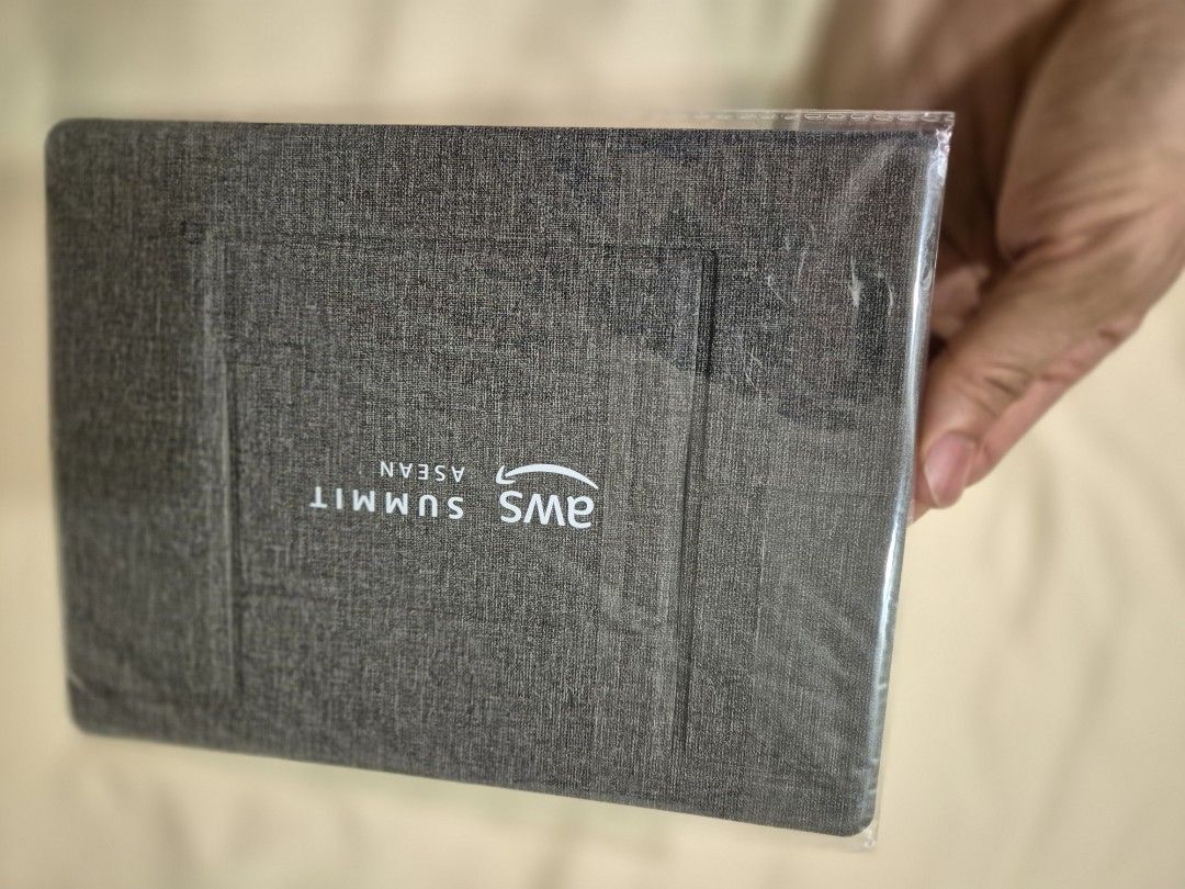 Foldable Laptop Stand - Brand New (Category: Other Accessories) located in Singapore. Submitted by day.night (Listing ID 1378874827, Image 1). Description: - Brand new laptop stand / ipad stand, from AWS Summit ASEAN - Suitable for laptops 11.6" to 15.6" - Offers high and low angle adjustments - Includes instruction manual - Still in original packaging.