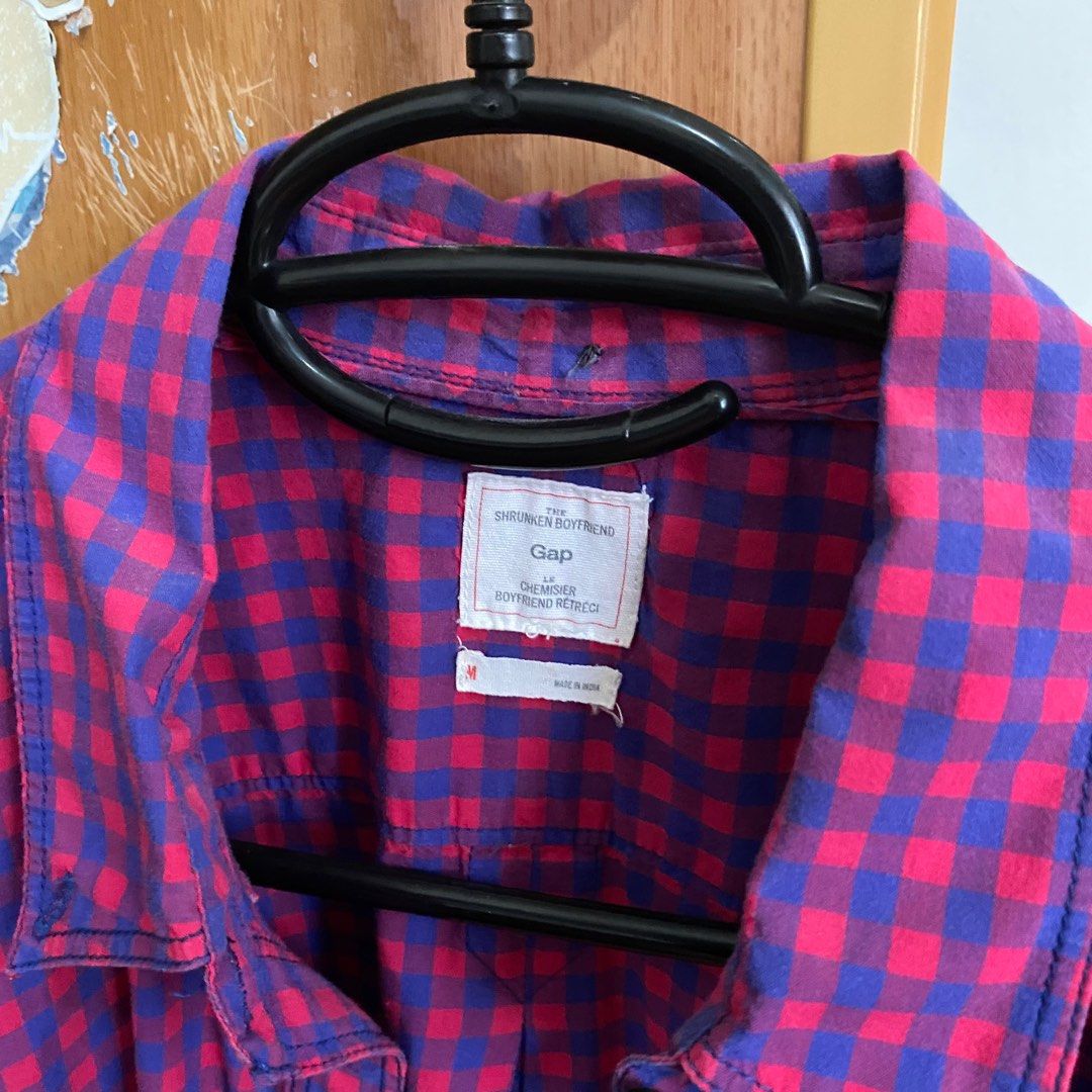 Gap Checkered Shirt (Category: Shirts) located in Imus. Submitted by patdeclutter (Listing ID 1378812326, Image 2). Description: - php 400 + sf - in good condition! - size m - unisex - mop: gcash.