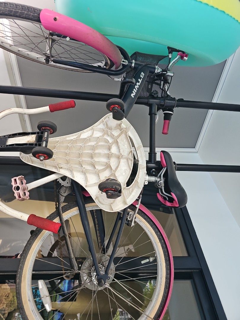 All two bicycle are for sale (Category: Bicycles) located in Singapore. Submitted by simbusimr43505 (Listing ID 1378828567, Image 1). Description: Quite long nev use.. so still can use fuhon and BTWIN.