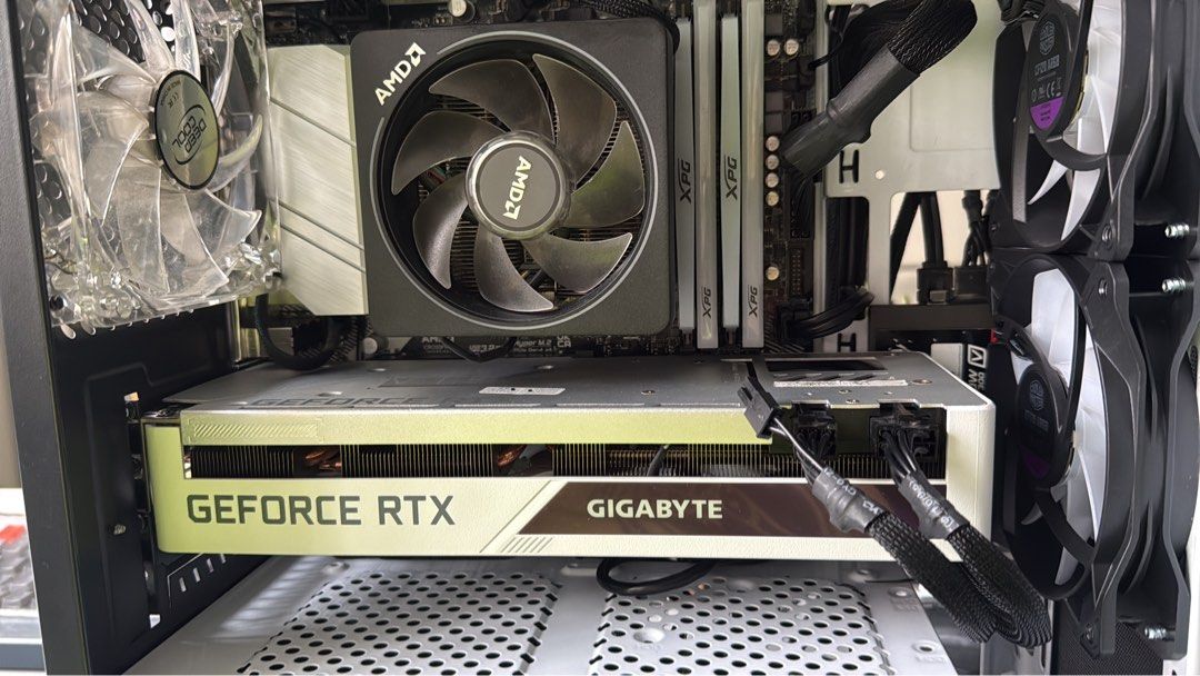 Gigabyte GeForce RTX 3070 Graphics Card white63220270595970111