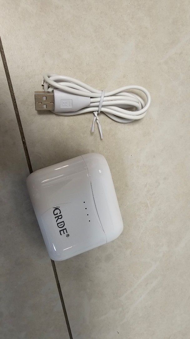 GRDE Wireless Earbuds with Charging Case