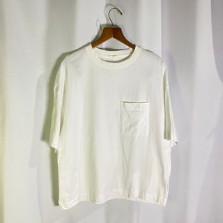 (Category: ) located in . Submitted by duothrifting (Listing ID 1378756581, Image 1). Description: .