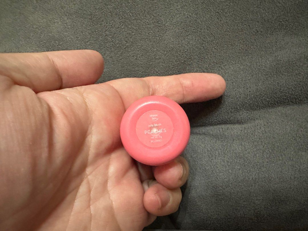 Happy Skin Jelly Tint (Category: Makeup) located in Quezon City. Submitted by japl88 (Listing ID 1378876206, Image 2). Description: Used once on face, and once on hand to swatch .