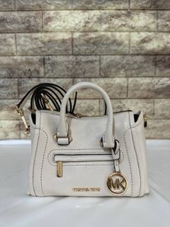 (Kategori: ) berada di . Dikirim oleh laspaccios (ID iklan 1378866338, Gambar 1). Deskripsi: .