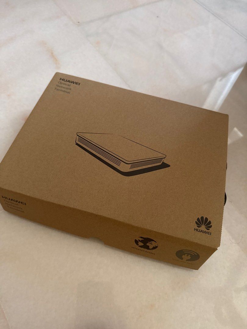 Huawei Optical Network Terminal (Category: Networking) located in Singapore. Submitted by iwondervin (Listing ID 1378832267, Image 2). Description: Huawei Optical Network Terminal.