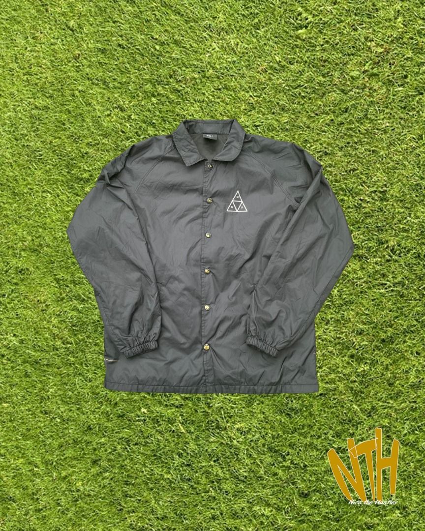 HUF ESSENTIALS COACH JACKET (Category: Coats, Jackets and Outerwear) located in Caloocan City. Submitted by m3ssy.ph (Listing ID 1378840525, Image 3). Description: HUF ESSENTIALS COACH JACKET SIZE: M on tag best fit L Width: 23"" Length (Top to bottom): 29 VERY GOOD CONDITION SEE LAST PIC.