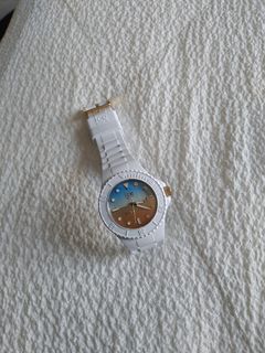 (Category: ) located in . Submitted by madfoxind (Listing ID 1378791654, Image 1). Description: .