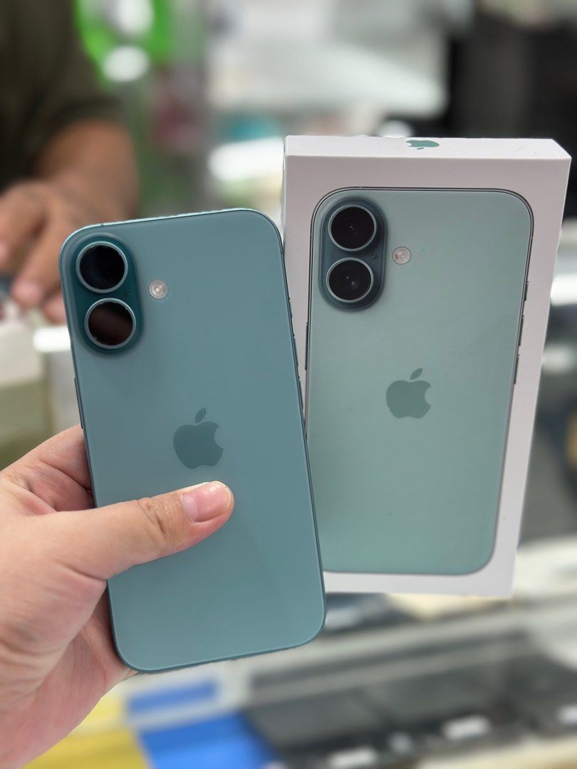 iphone 16 128gb globe lock (Category: iPhone 16 Series) located in San Juan City. Submitted by jalailahmamosaca (Listing ID 1378868424, Image 1). Description: iphone 16 128gb globelock 100bh 148cycle count no issue no dents underwarranty until march 9 2026 Open for COD/COP + SF Manila area (sameday delivery) Province area (via LBC) required DP to avoid cancellations Physical store: Greenhills Shopping Center, 2ndfloor Contact#: 09125890826 Page:l