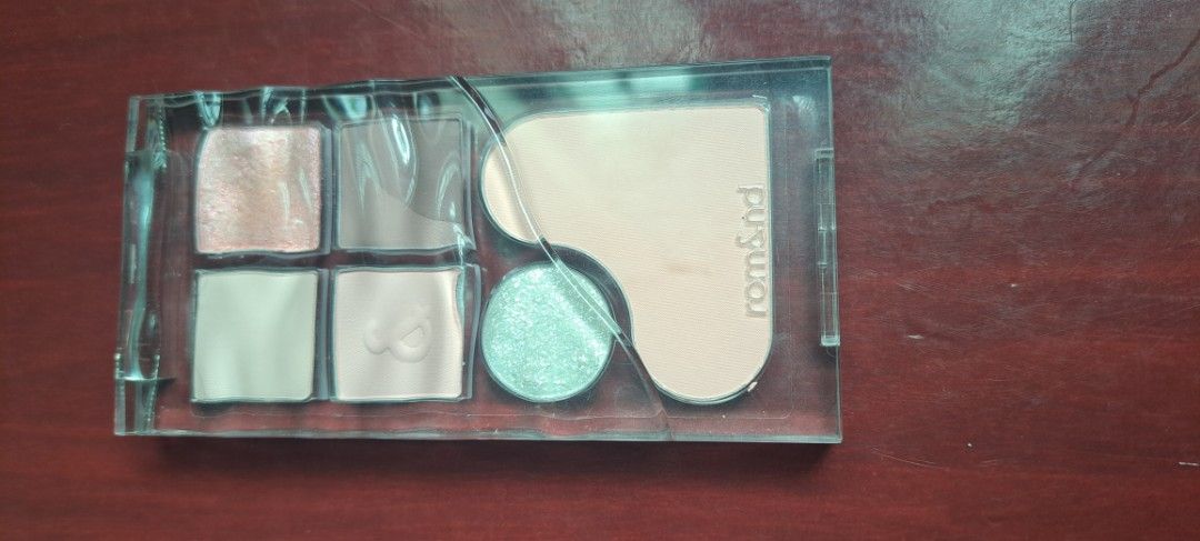 JAPAN Rom&nd Bare Layer Palette(Eyeshadow w/blush). (Category: Makeup) located in Makati City. Submitted by conjermina (Listing ID 1378742644, Image 1). Description: Legit from Japan. Vegan. Used once only. Padala from my sister..