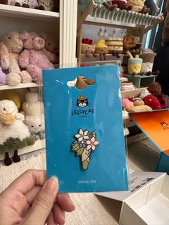 (Category: ) located in . Submitted by yeehuiooi (Listing ID 1378776347, Image 1). Description: .