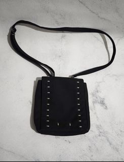 (Kategori: ) berada di . Dikirim oleh azzahrashop.tng (ID iklan 1378805253, Gambar 1). Deskripsi: .