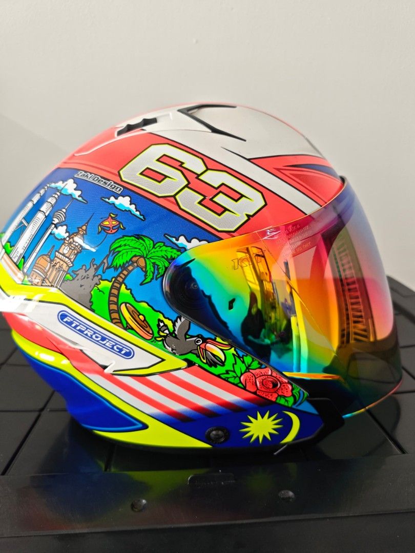 KYT MERDEKA 63 NIB (Category: Announcements) located in Puchong. Submitted by herryzagarage84 (Listing ID 1378775730, Image 2). Description: 🇲🇾🇲🇾🇲🇾🇲🇾Jualan kosongkan rumah🇲🇾🇲🇾🇲🇾 KYT Merdeka 63 Cod Pejabat Daerah dan Tanah Hulu Langat (Bangi) @Puchong Permai NIB (Percuma Visor Original KYT) Size XL RM480 (pandai nyanyi lagu negaraku kita nego) O19333O132 Wasap @ Call.