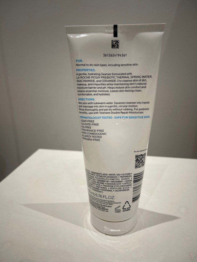 La Roche Posay Hydrating Gentle Cleanser (Category: Face Care) located in Pasay City. Submitted by mnval (Listing ID 1378888298, Image 2). Description: 💯 Authentic Bought in US 80%.