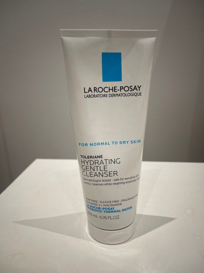 La Roche Posay Hydrating Gentle Cleanser (Category: Face Care) located in Pasay City. Submitted by mnval (Listing ID 1378888298, Image 1). Description: 💯 Authentic Bought in US 80%.