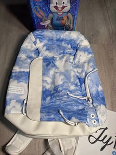 (Category: ) located in . Submitted by JyKicks (Listing ID 1378752138, Image 1). Description: .